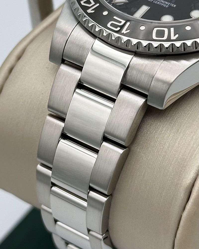 Bracelet links after polishing