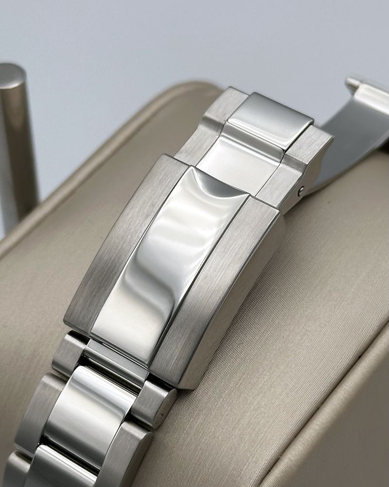 Clasp after polishing