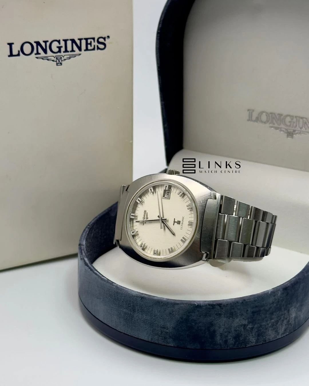 LONGINES