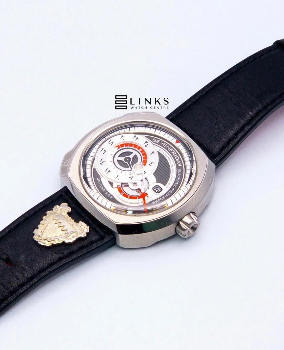 SEVENFRIDAY