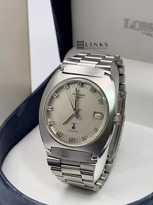 LONGINES