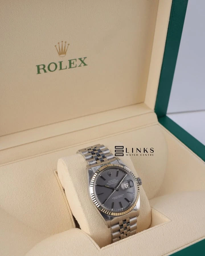 ROLEX DATEJUST (Gray Dial)