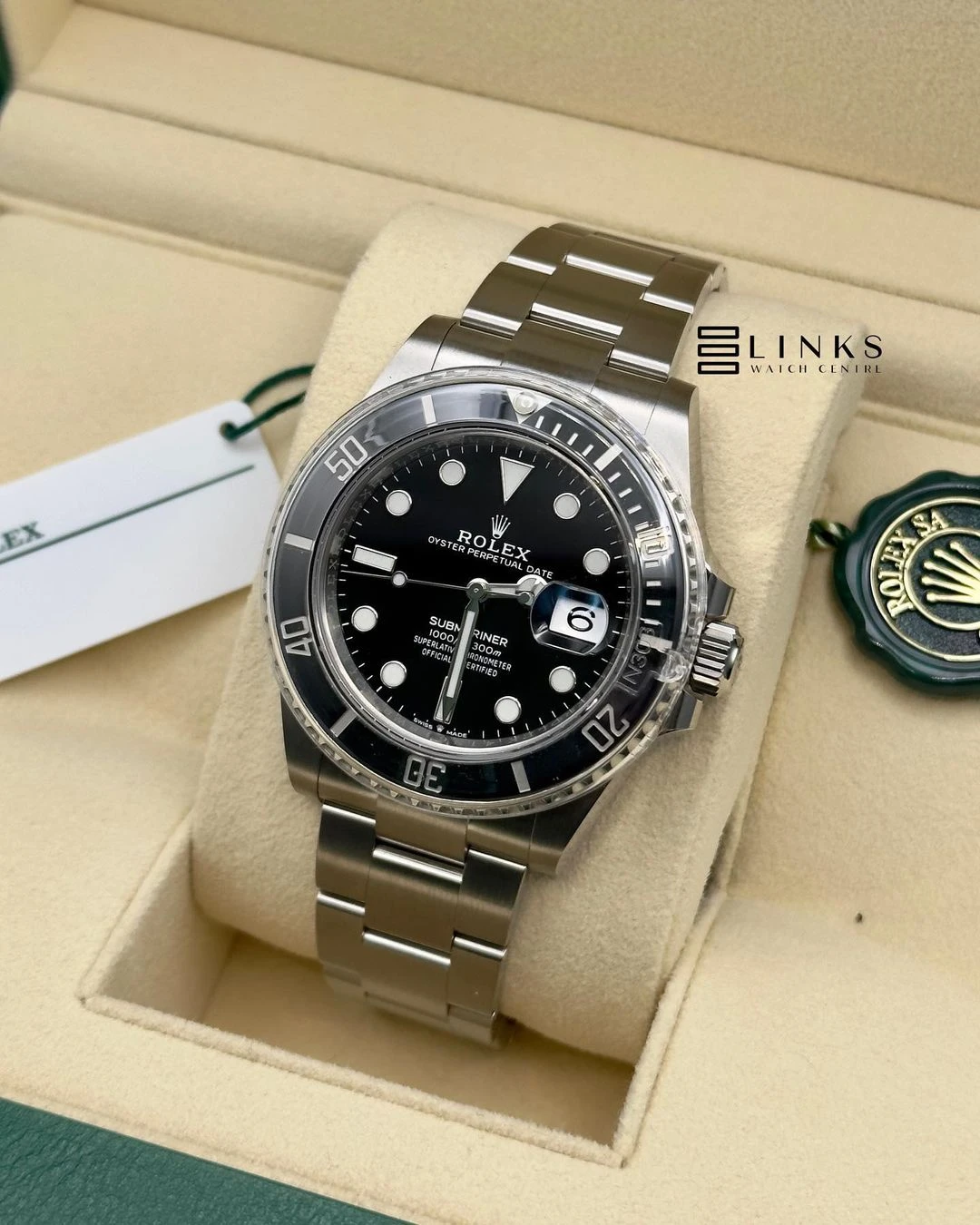 ROLEX SUBMARINER DATE
